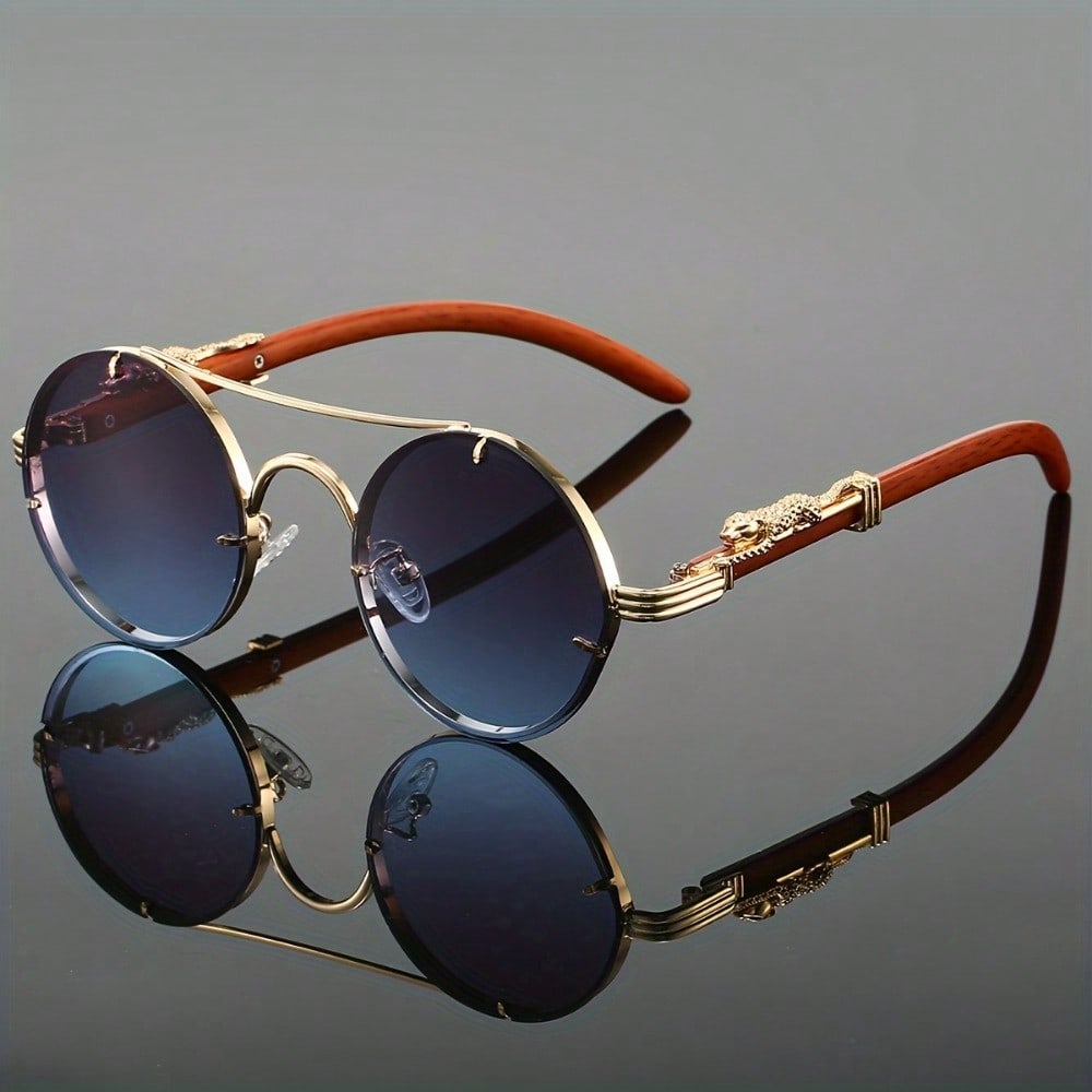 Men Fashion Photography - Stylish Round Metal Frame Sunglasses -