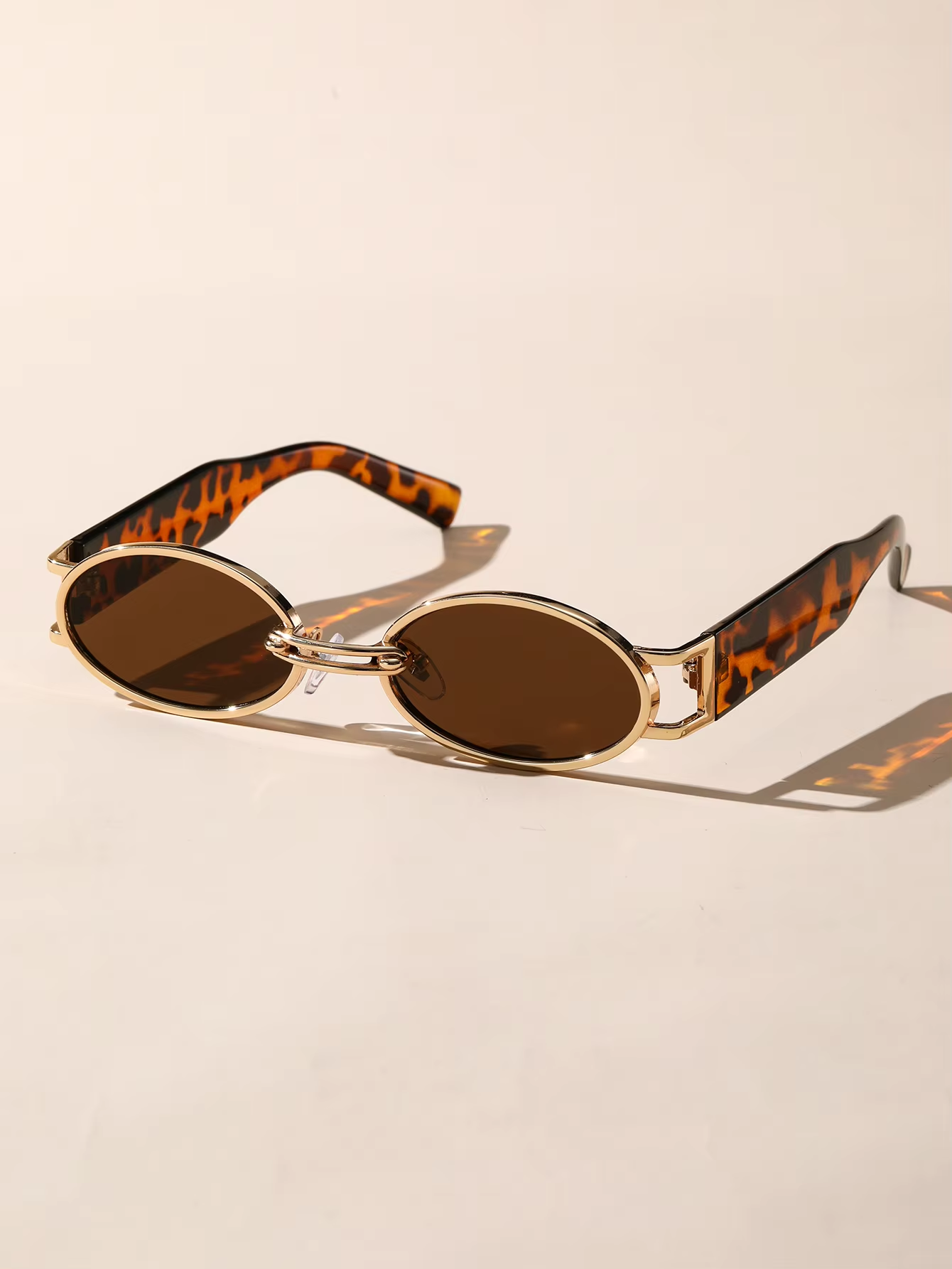 1PC Unisex Plastic Fashion Ova - Men Fashion Photography avaliação e preço
