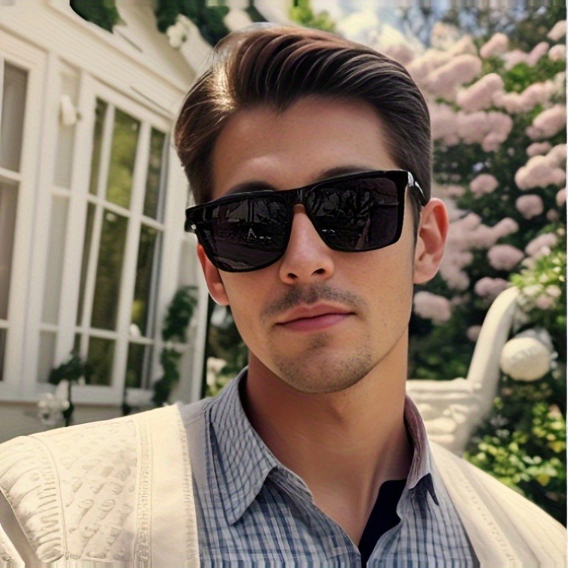 Handsome and Fashionable Glass - Men Fashion Photography avaliação e preço
