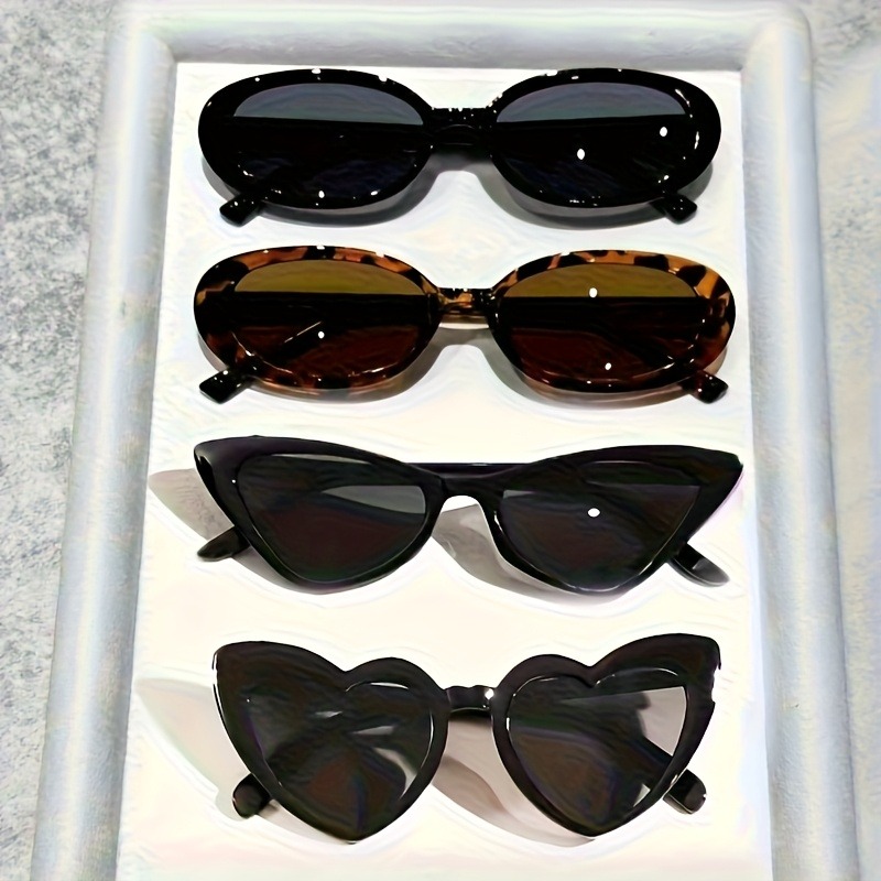 4 Pairs of Glasses Combination - Men Fashion Photography avaliação e preço