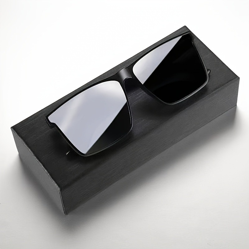 Simple Black Square Fashion Gl - Men Fashion Photography avaliação e preço