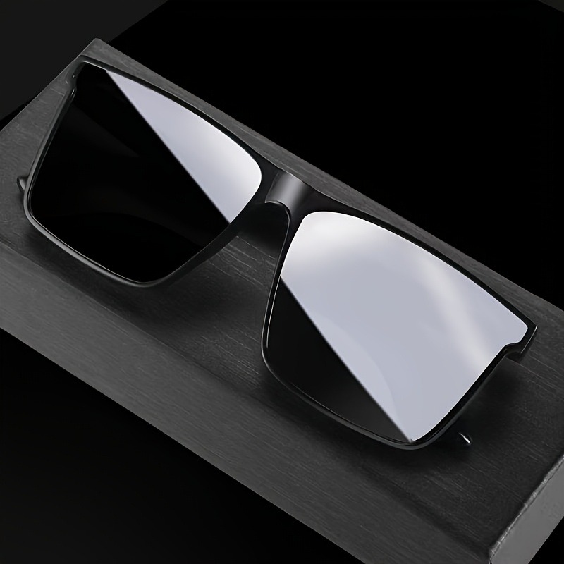 Simple Black Square Fashion Gl - Men Fashion Photography avaliação e preço