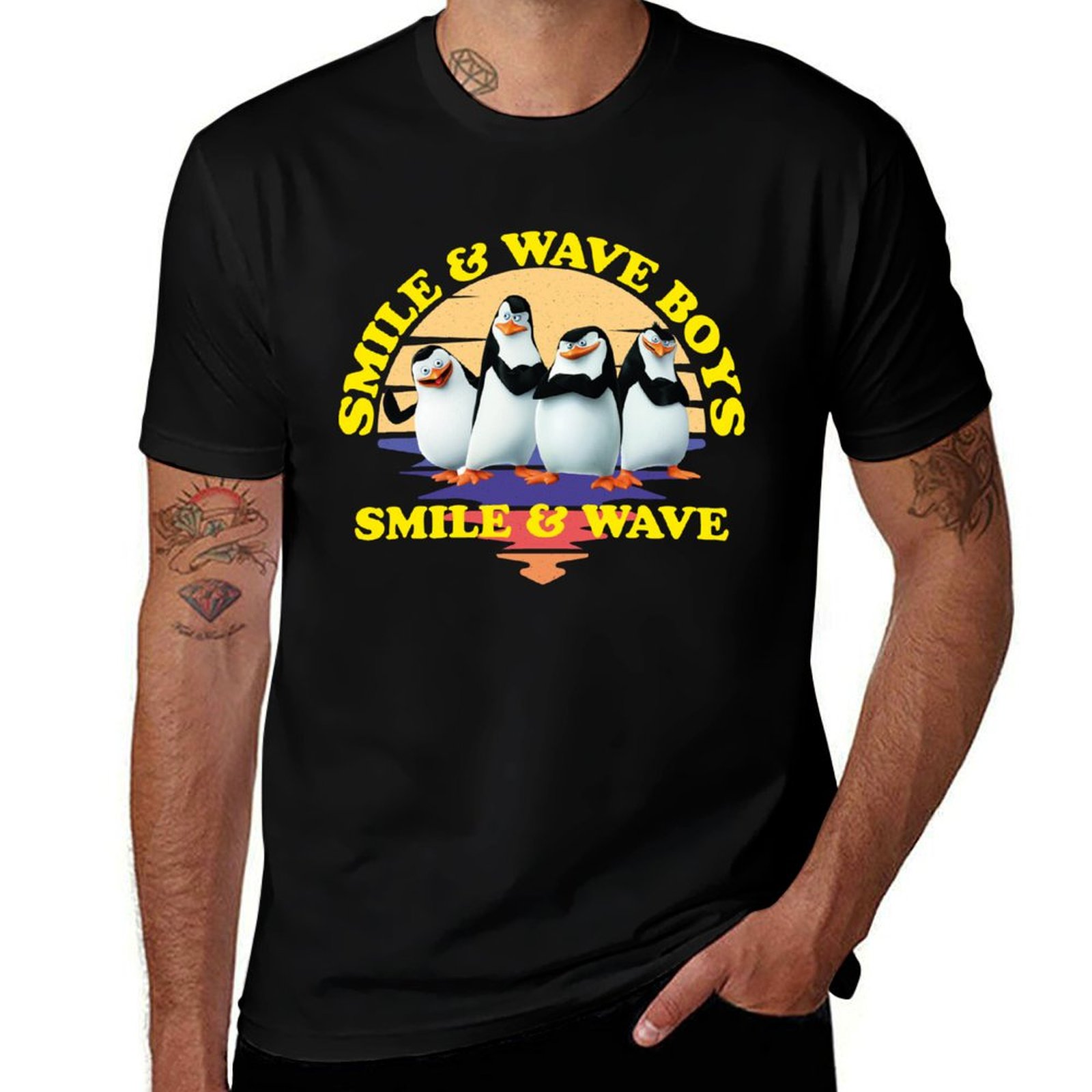 Madagascar Penguins Smile And  - Poster Men Fashion avaliação e preço